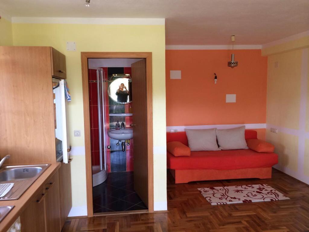 Apartman Put Svete Kate Raslina Extérieur photo